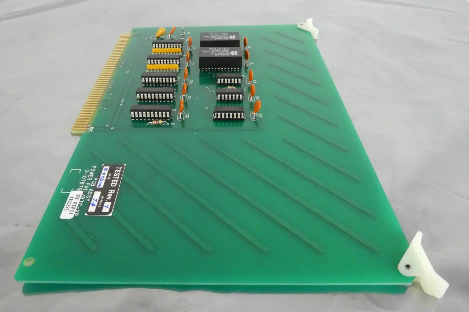 Varian D-107879002 Power Fail/RTC-XP PCB Rev 4 Card New Surplus ...